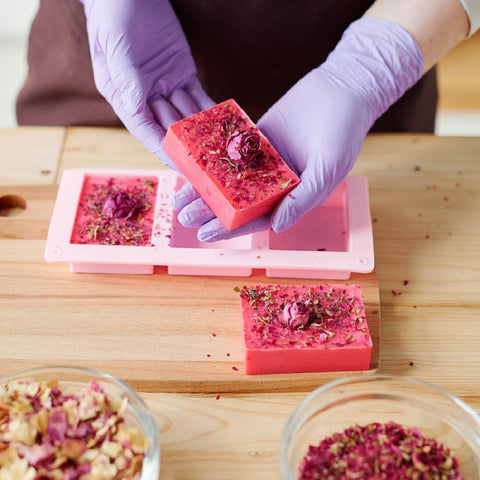 Silicone for Making Soap and Candle Molds – Flexible, Precise, and Long-Lasting