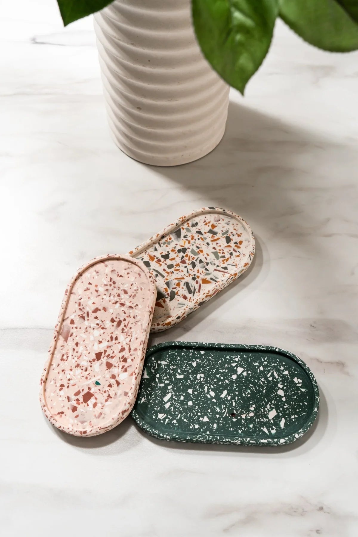A1 DIY Terrazzo Ovale Schaal Kit XL - Maak Je Eigen Decoratieve Tray 12x25cm