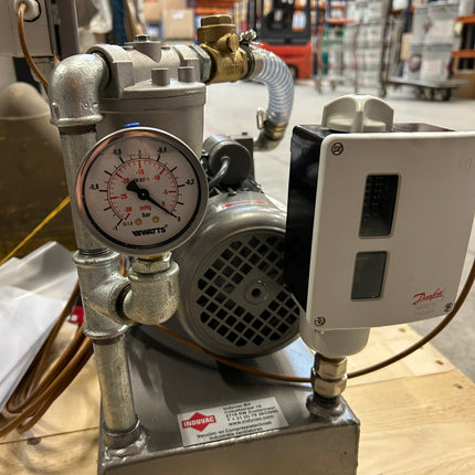 Induvac Vacuümpomp voor vacuüm bagging – Draaischuifvacuümpomp 12 m³/h